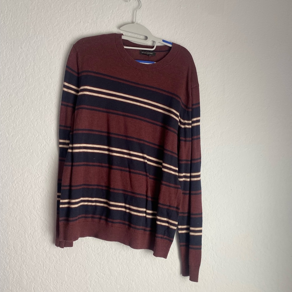 Burnt red striped sweater🙂